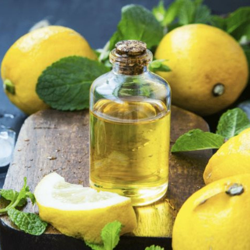 Cách tẩy vết ố trên giày