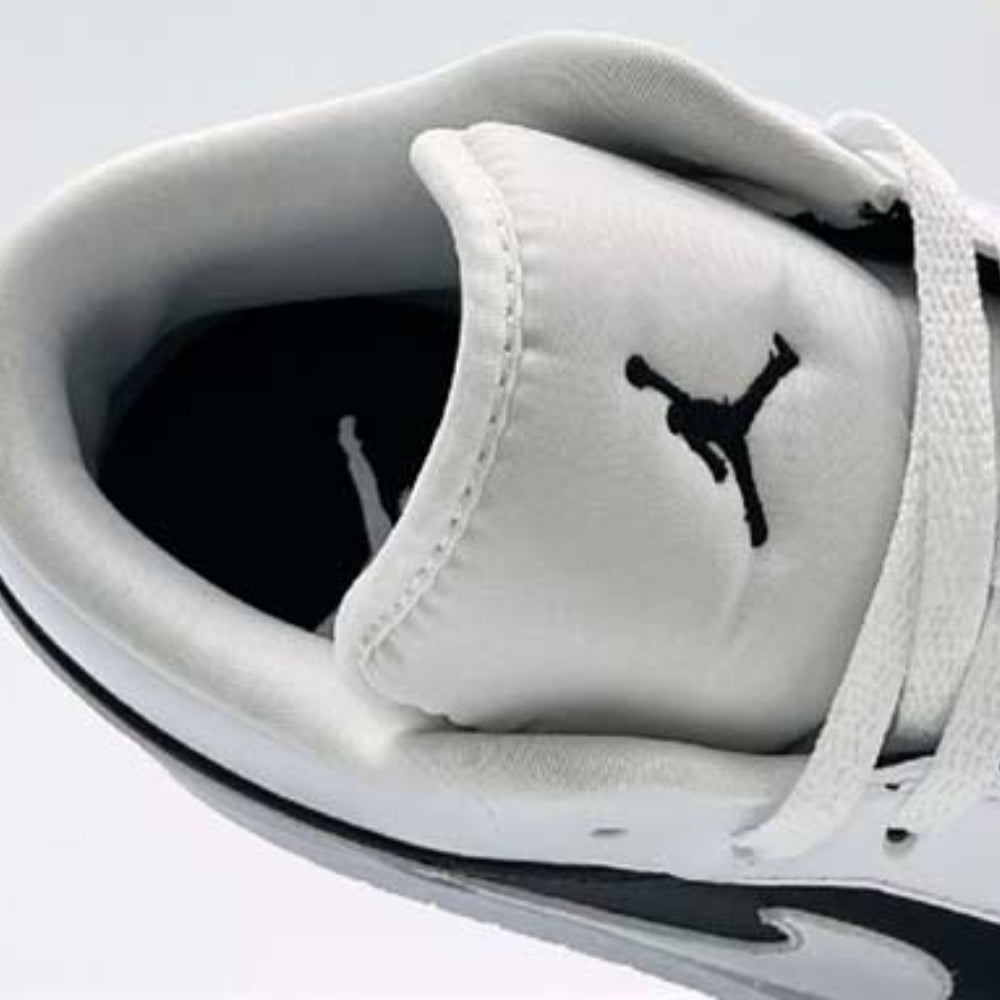 Lưỡi gà giày bị lệch