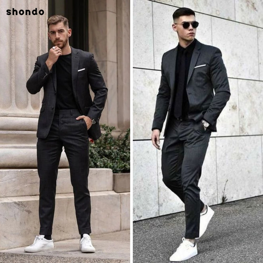 Mặc vest đi giày thể thao