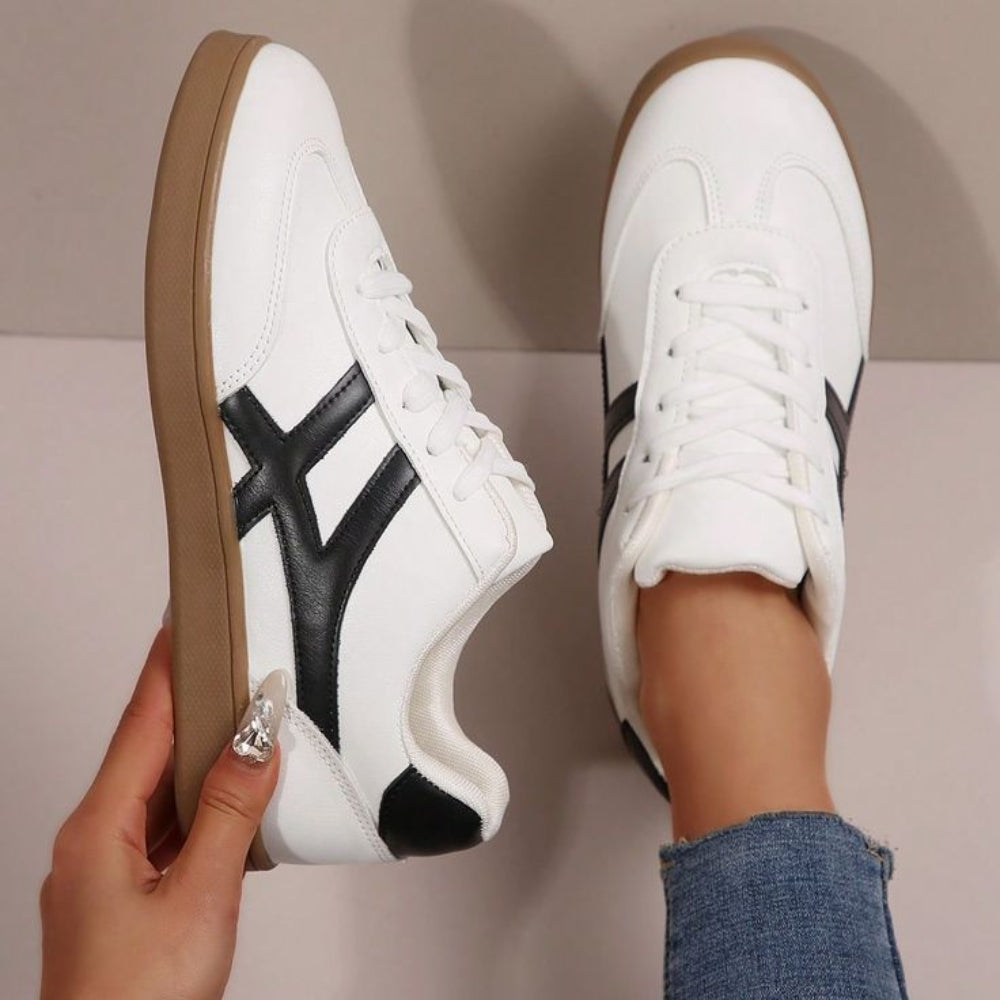 Mẹo xử lý vết nhăn trên giày sneaker