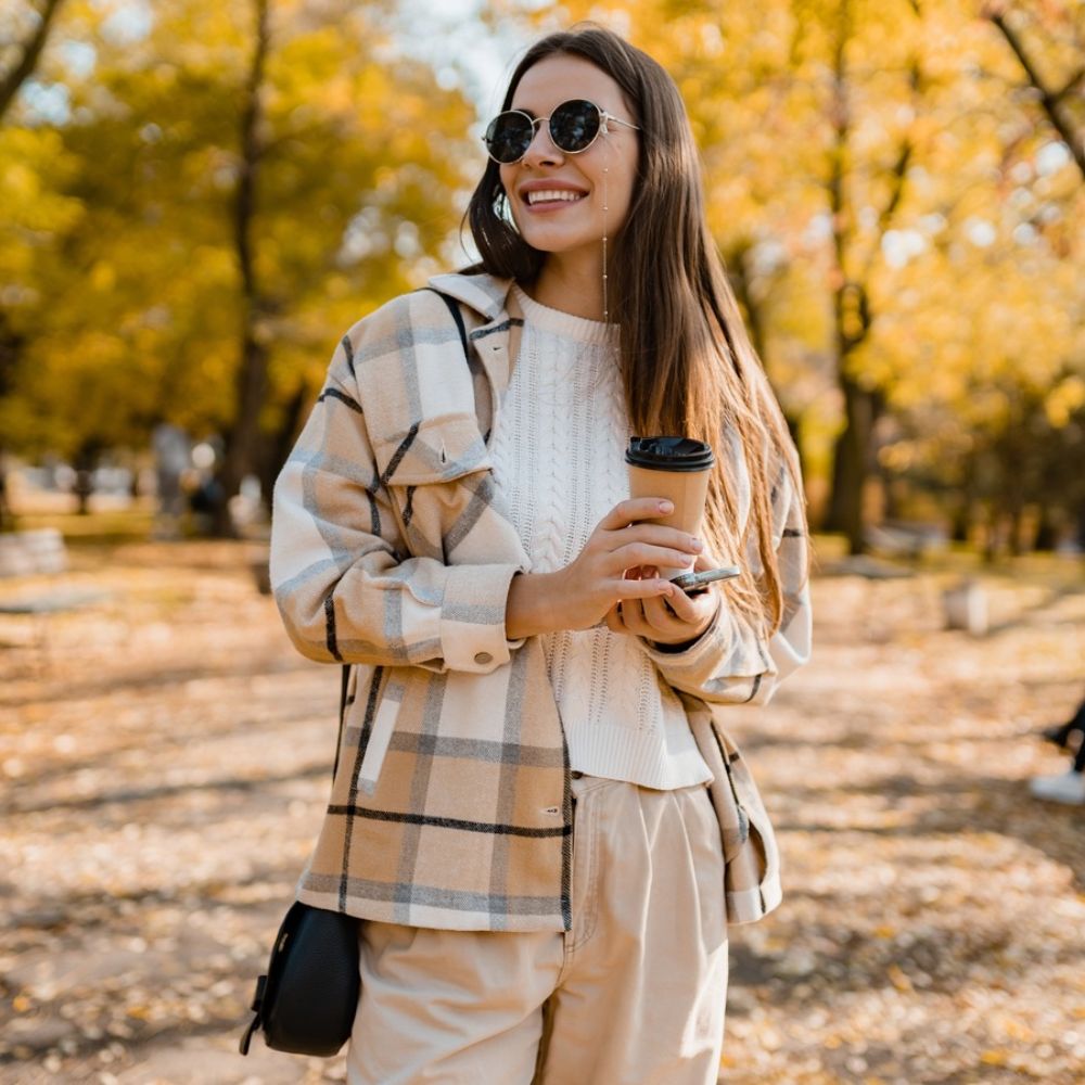 Phối đồ mùa thu cho nữ quá đơn giản chỉ với vài phút mix quần áo