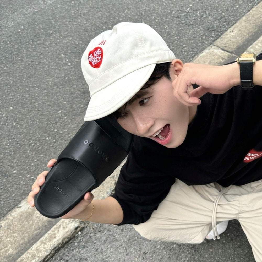 Phối đồ với mũ lưỡi trai