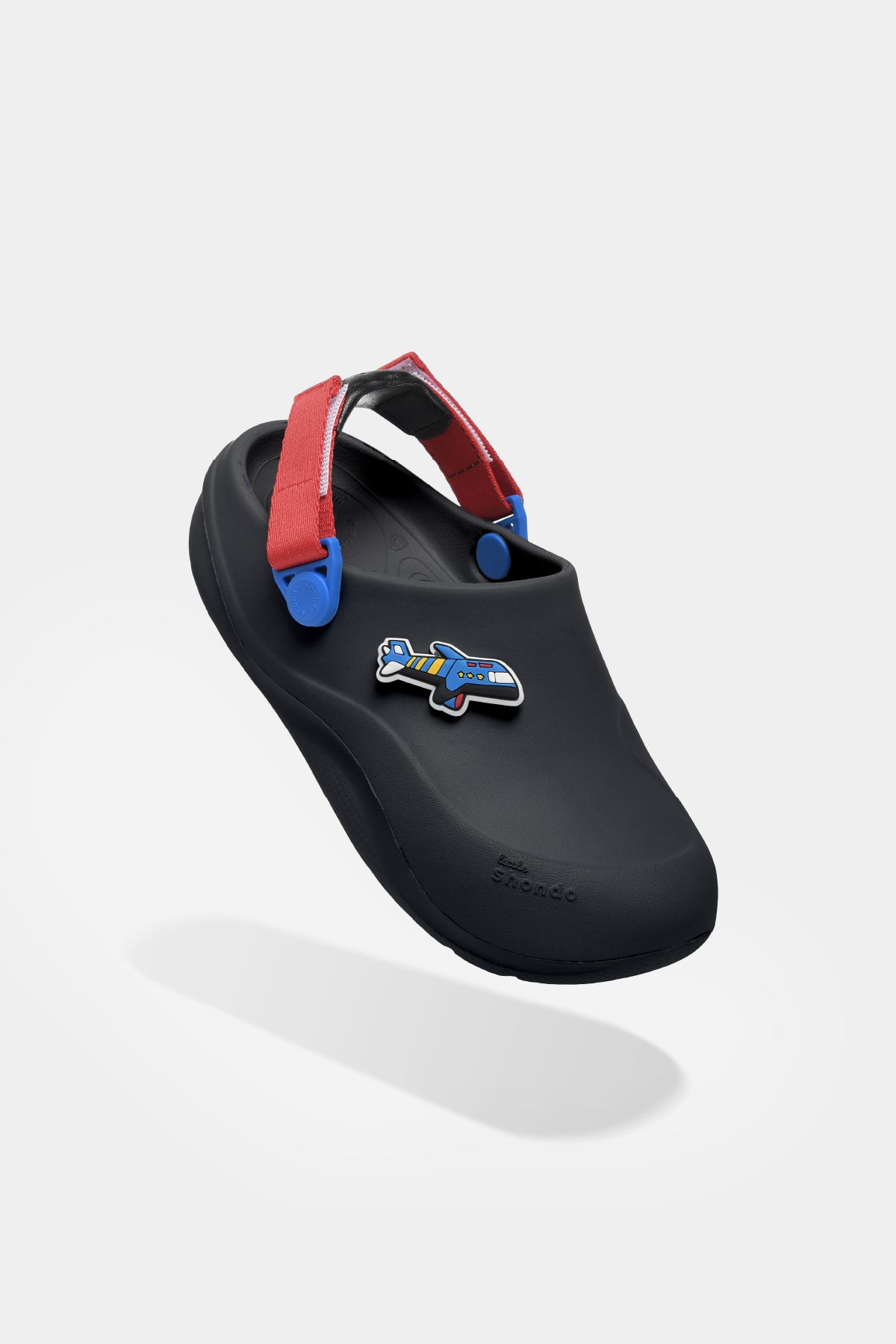 Clog Little Suke bé trai nhựa đúc đen
