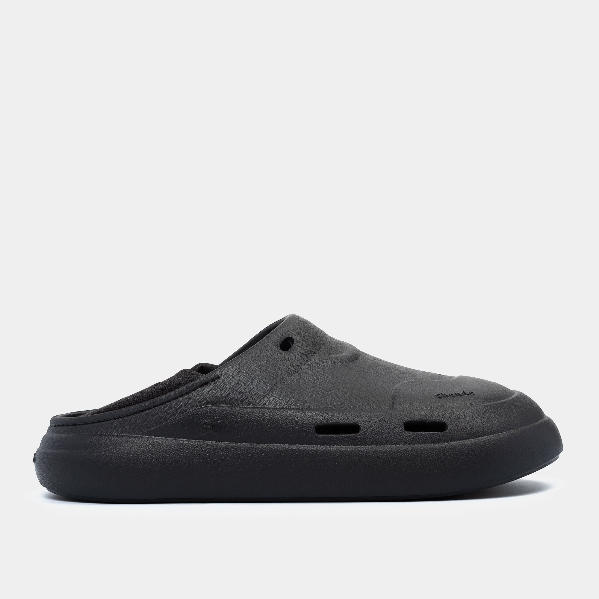 Giày sneaker Class 3 không cột dây đen