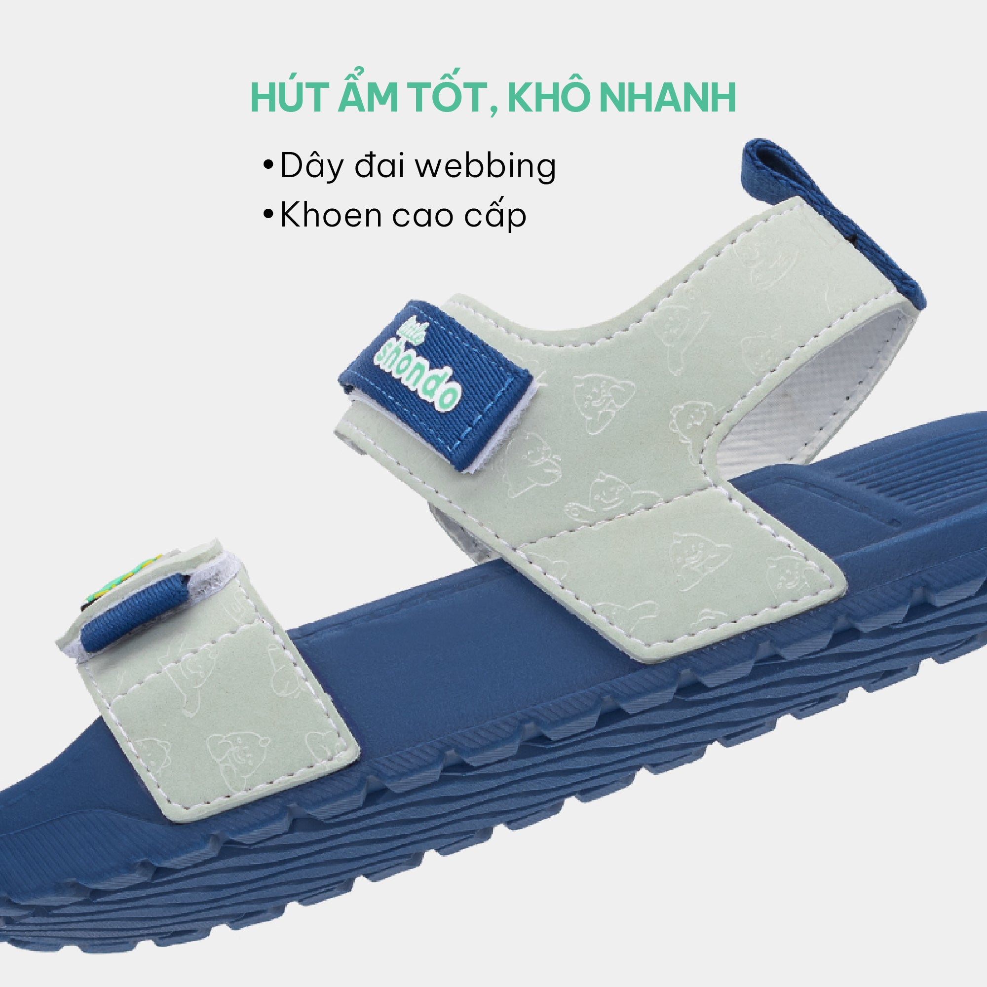 Sandal bé trai Little 4 monogram xanh