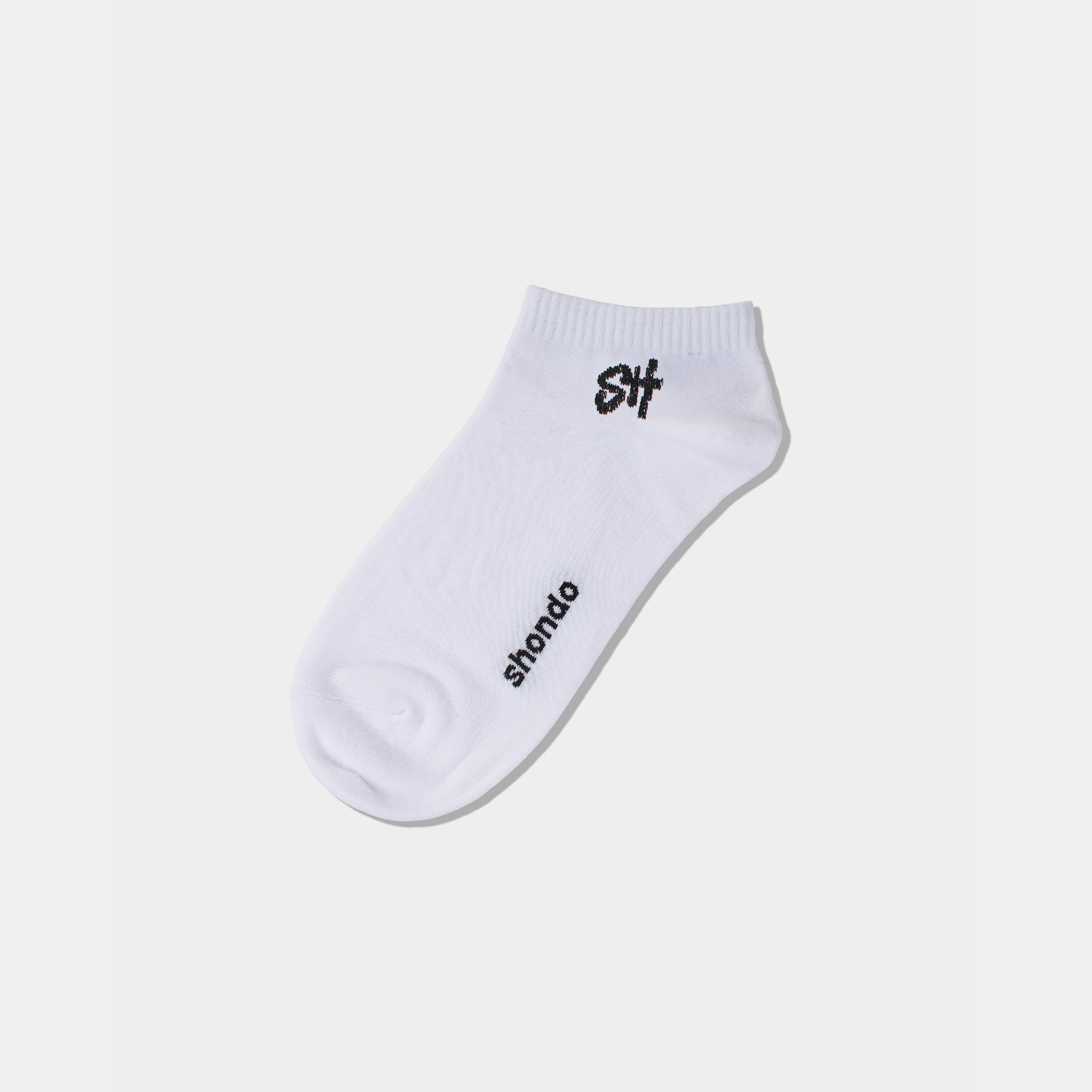 Set 2 vớ cổ thấp trắng và đen logo SH
