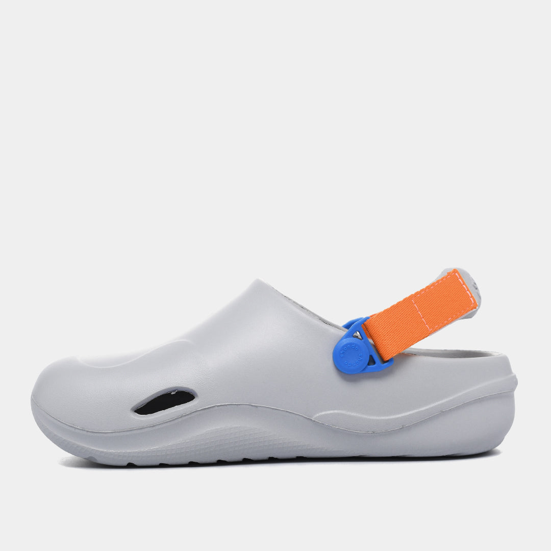 Clog Little Suke bé trai nhựa đúc xám