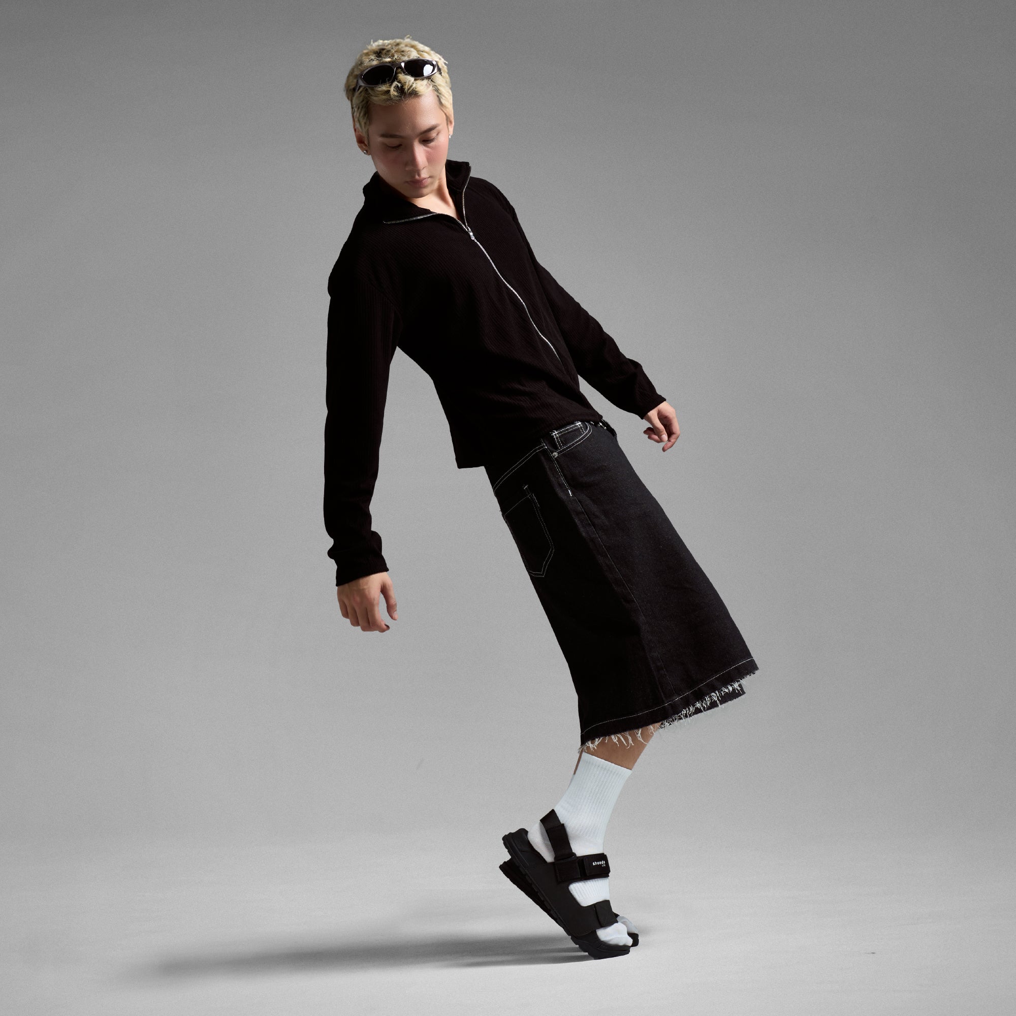 Sandal Platy 4 Lite quai ngang unisex đen