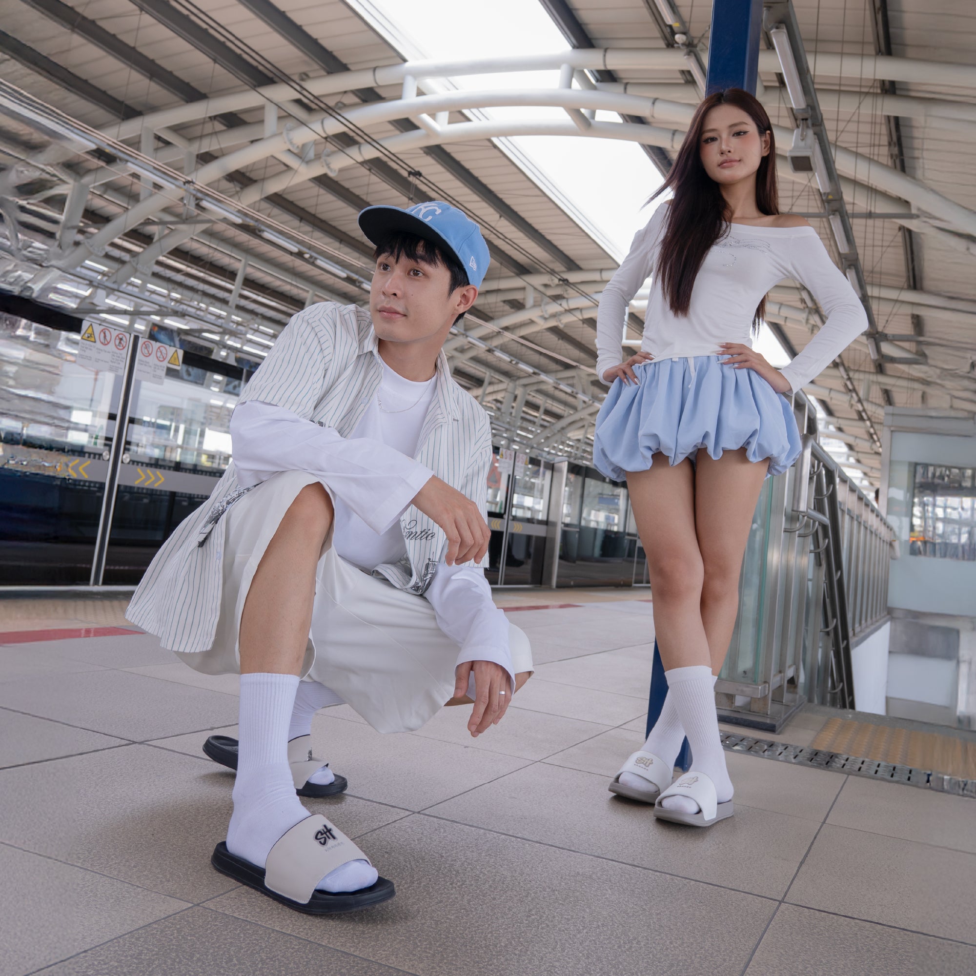 Dép Trendy 2 logo SH TPU nâu trắng