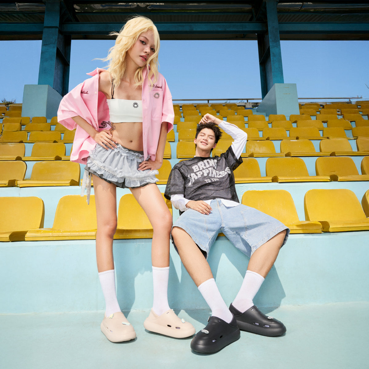 Giày sneaker Class 3 không dây hồng