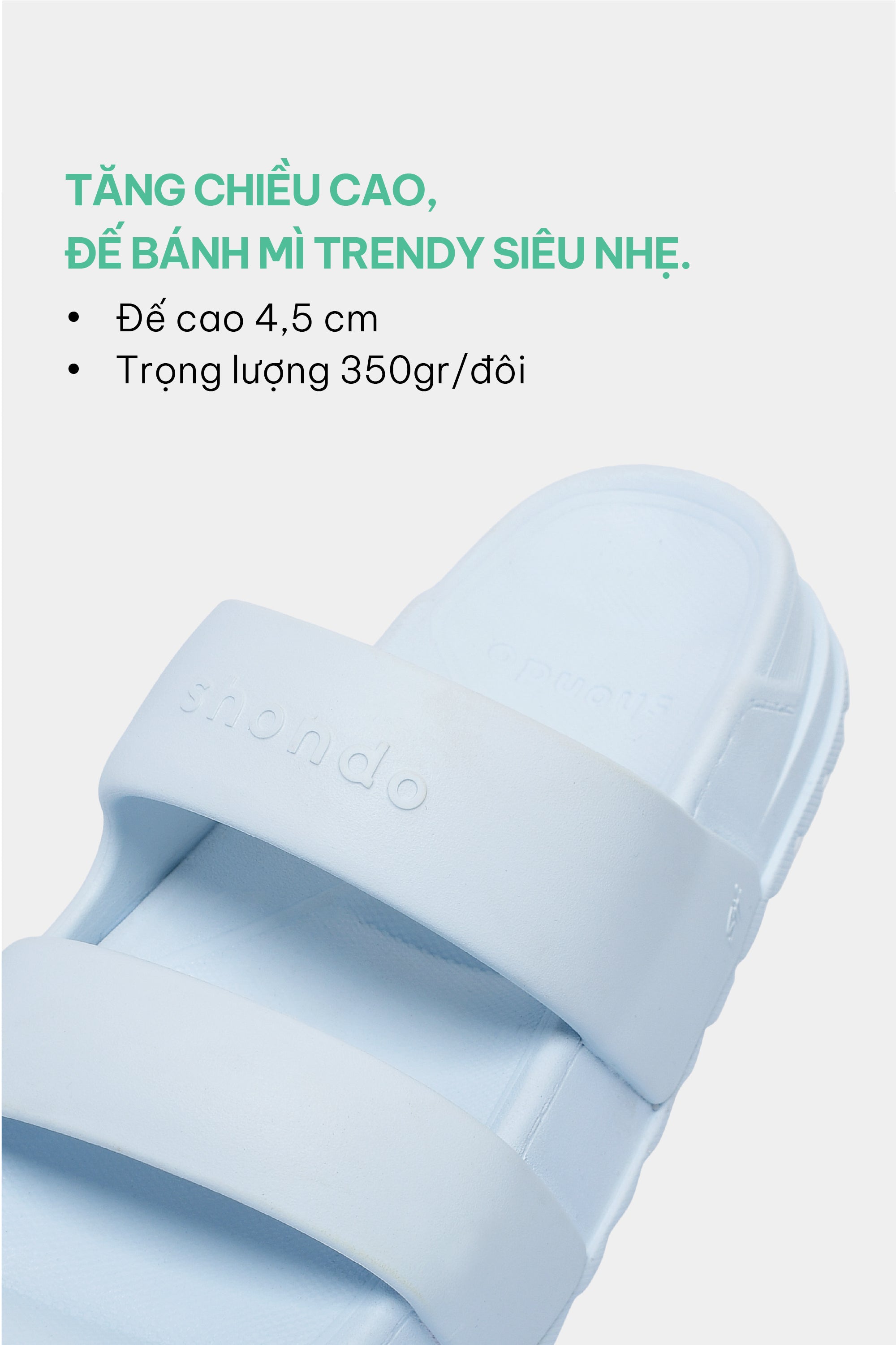 Trendy bread slippers with 4 green plastic straps