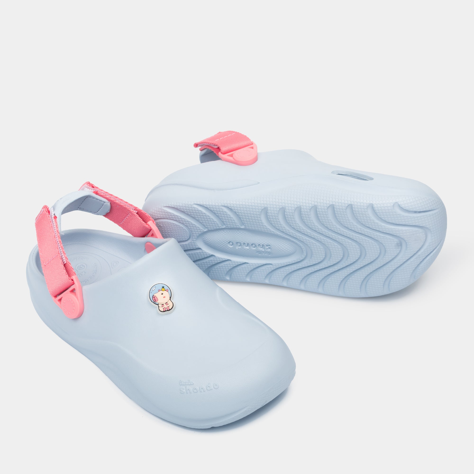 Clog Little Suke bé trai nhựa đúc xanh trời đai hồng dâu