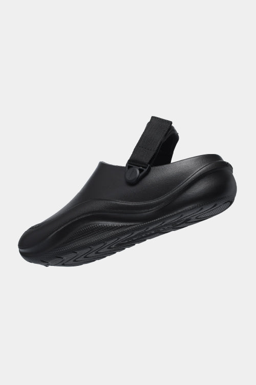 SUKE black plastic molded clogs for men and women