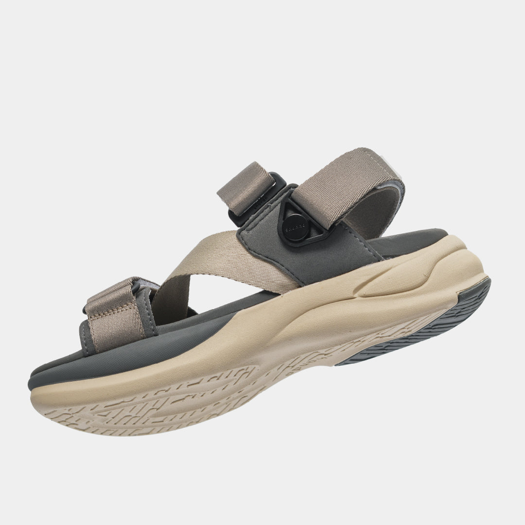 Sandal nam nữ F8B quai xoay be xám