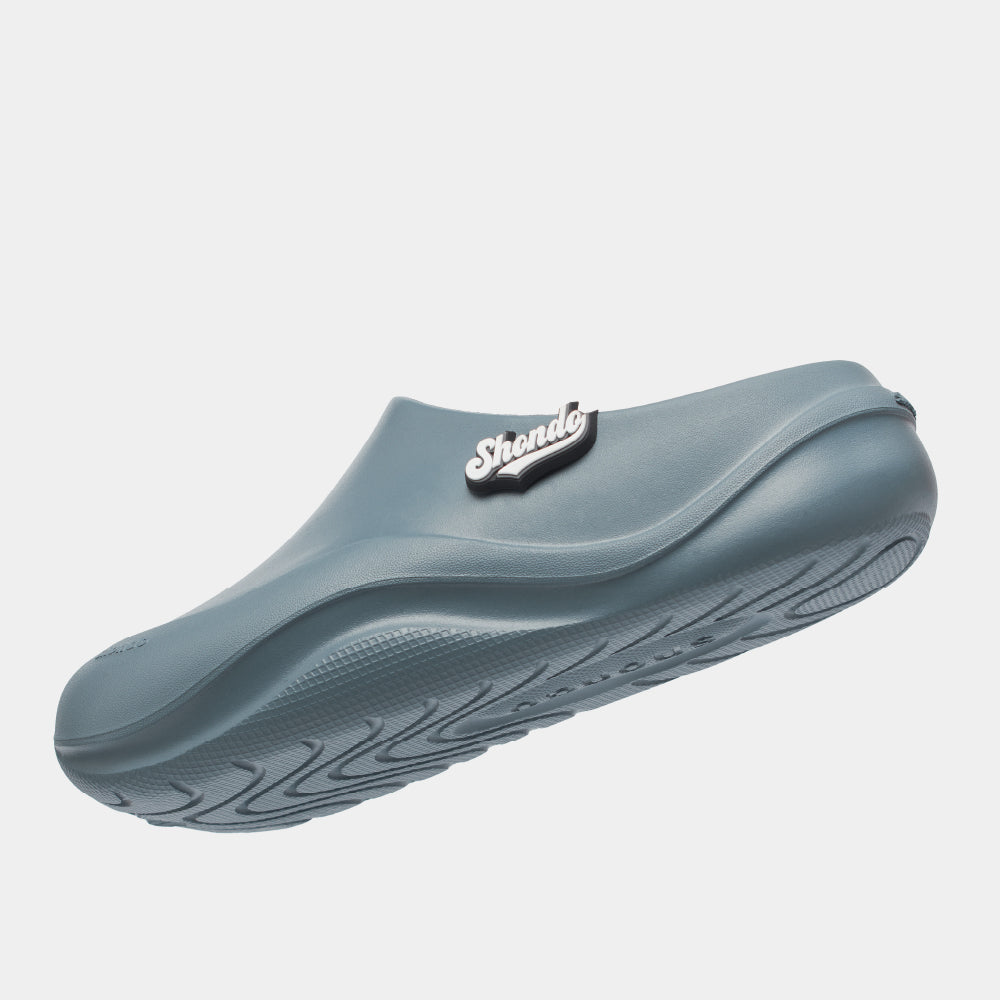 Clog Suke nam nữ nhựa đúc gắn charm xanh dương đậm