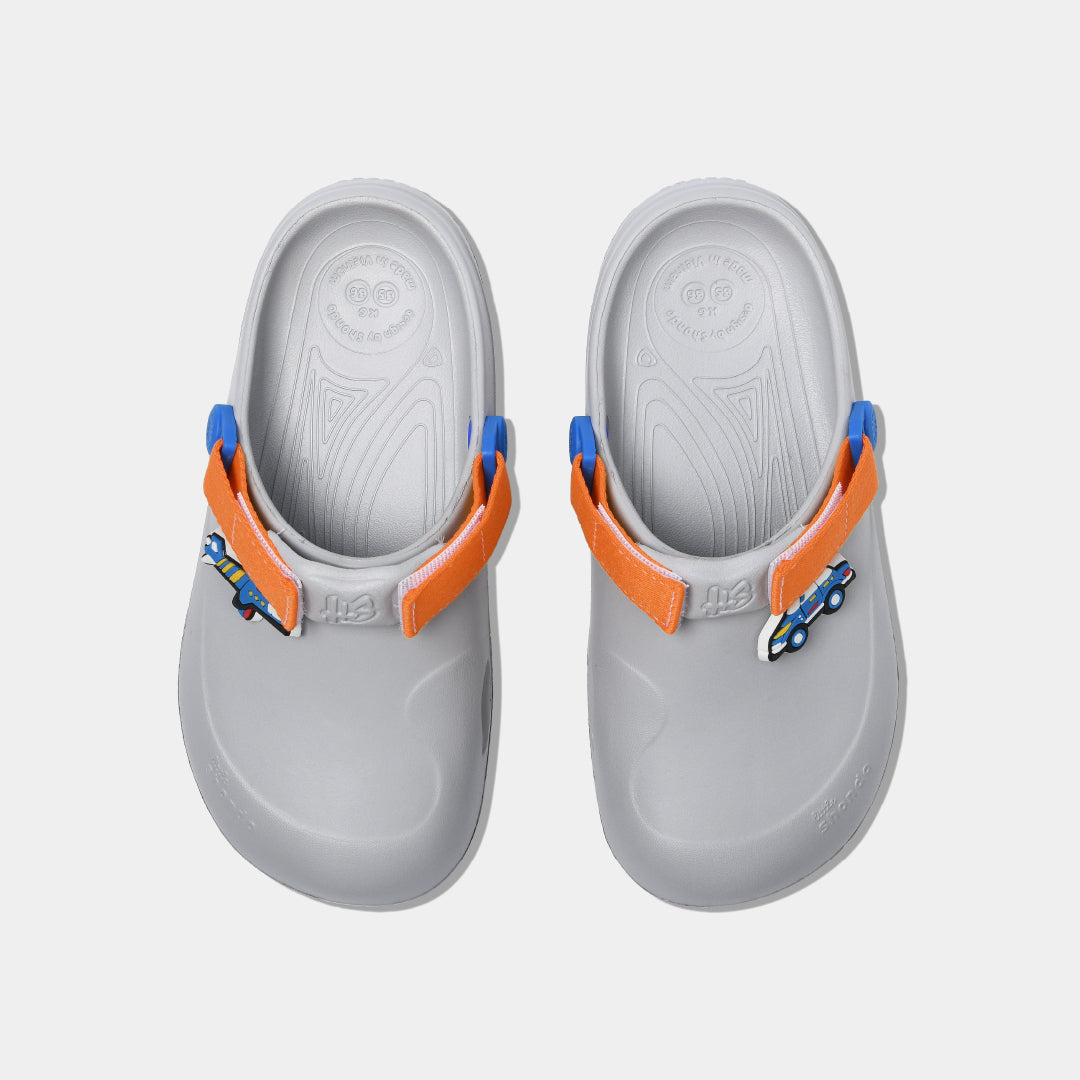 Clog Little Suke bé trai nhựa đúc xám