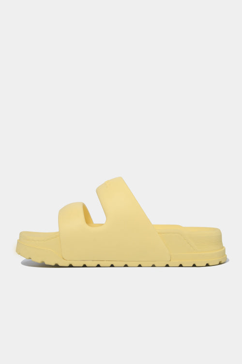 Trendy bread slippers with 4 yellow plastic straps
