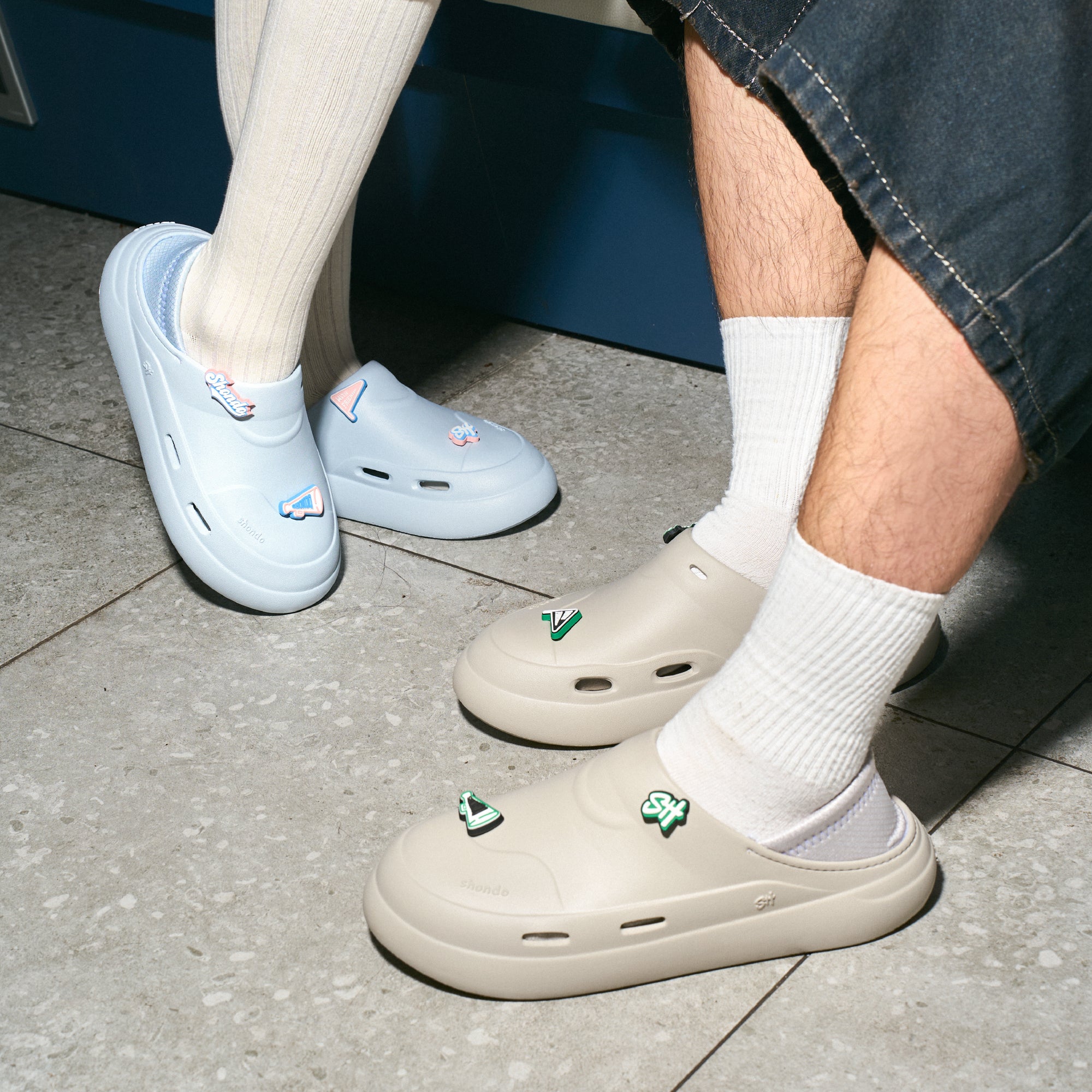 Giày sneaker Class 3 không dây xám rêu