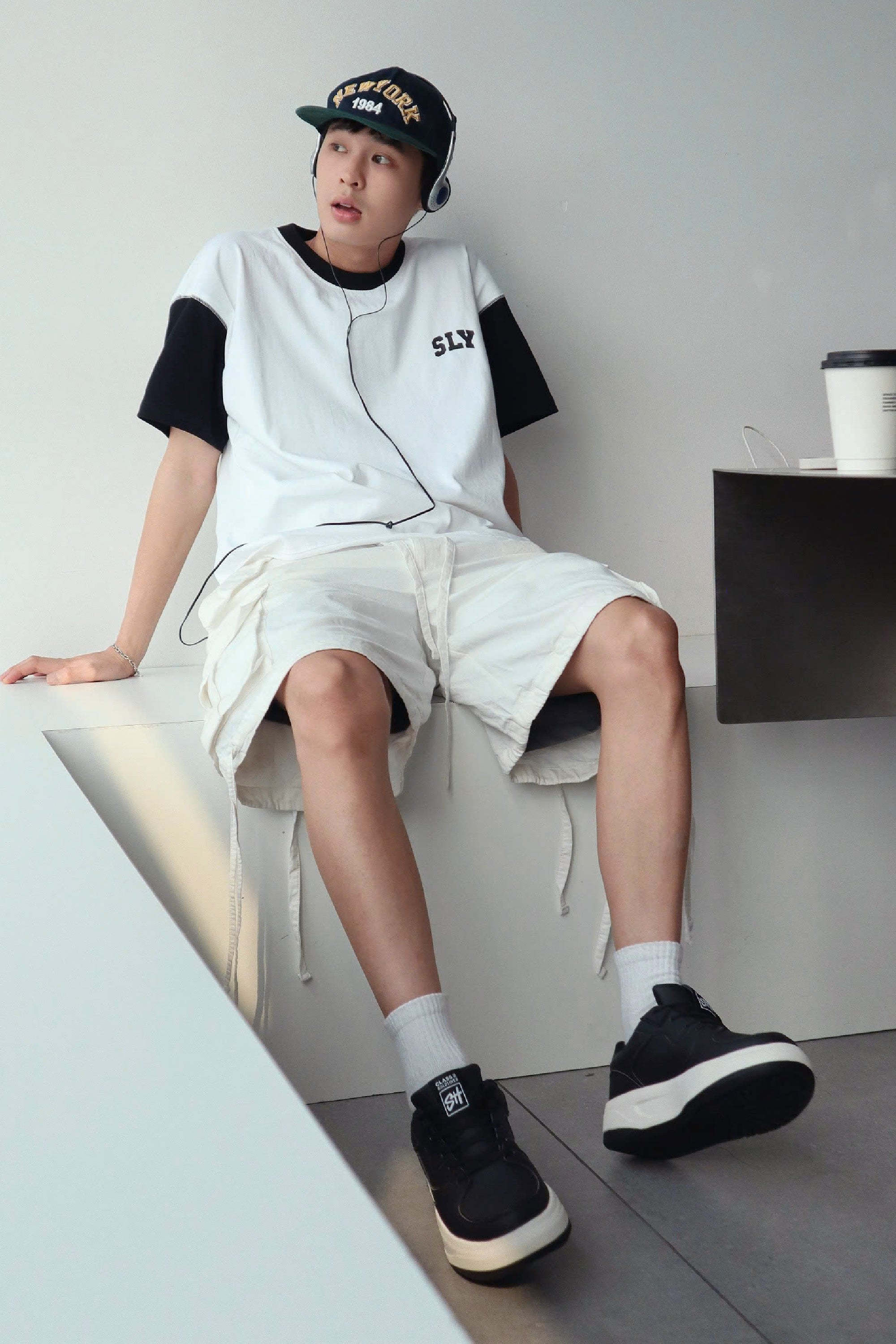 Giày thể thao nam nữ Class 2 đen