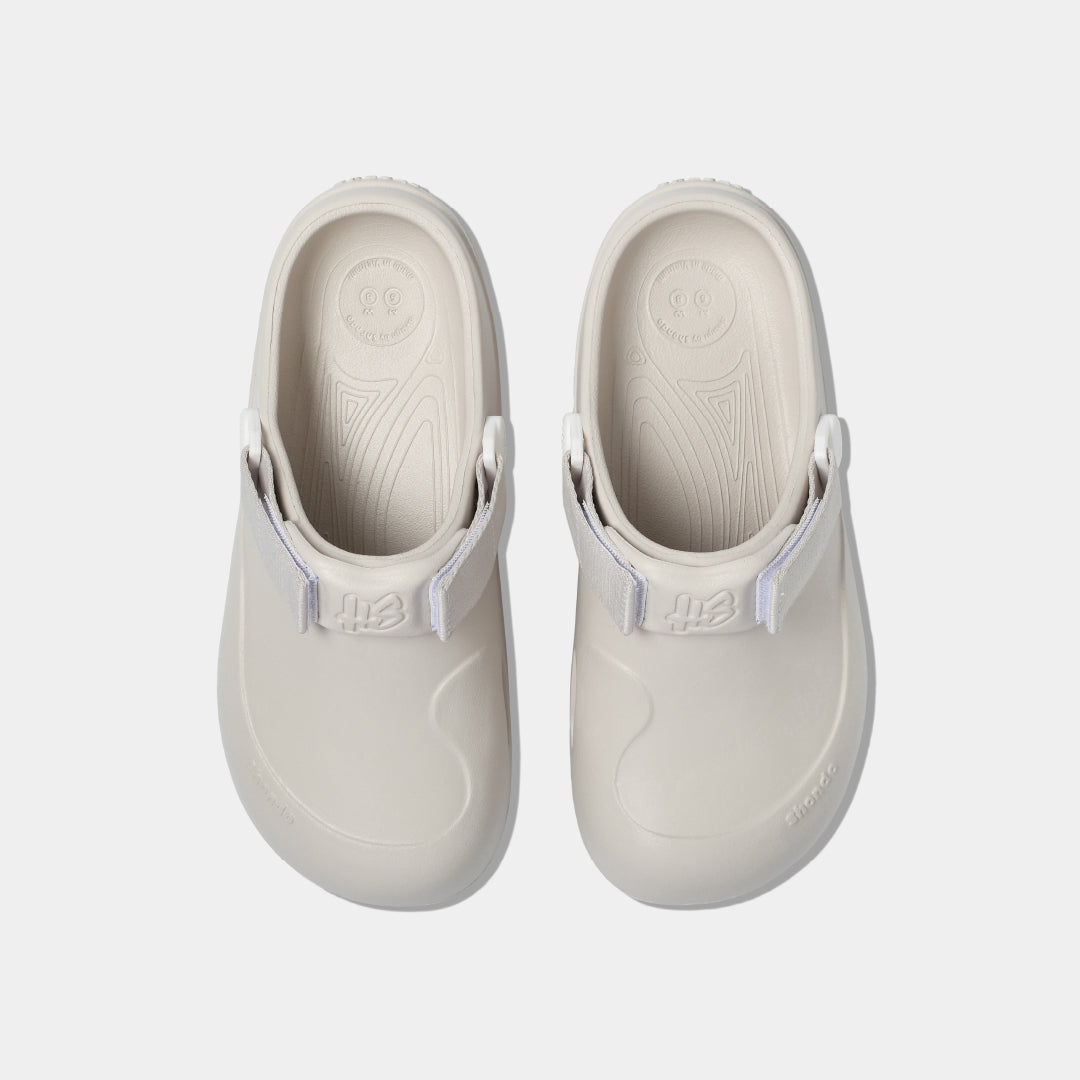 Clog SUKE nhựa đúc nam nữ trắng