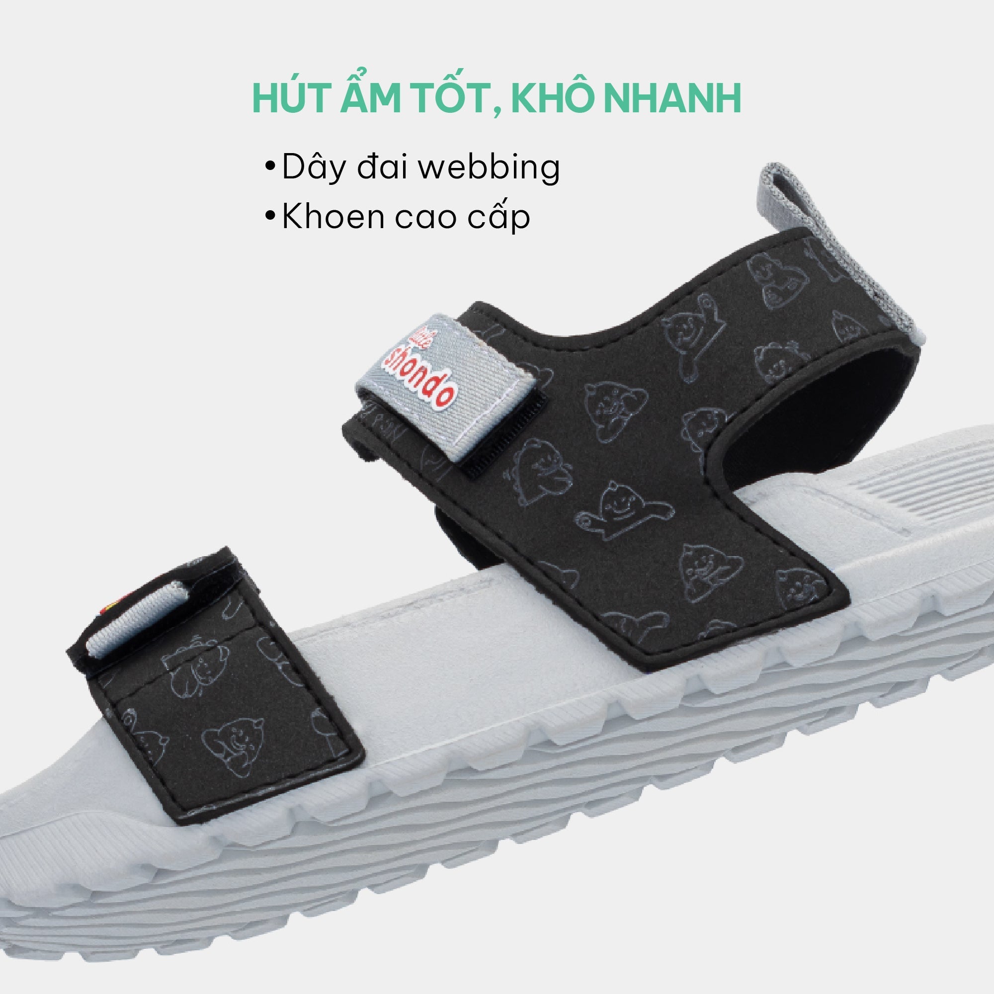Sandal bé trai Little 4 monogram đen