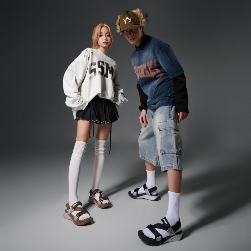 Sandal F8M thể thao nam nữ quai chéo đen