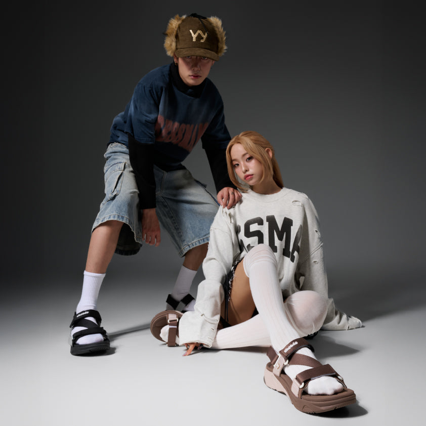 Sandal F8M thể thao nam nữ quai chéo đen