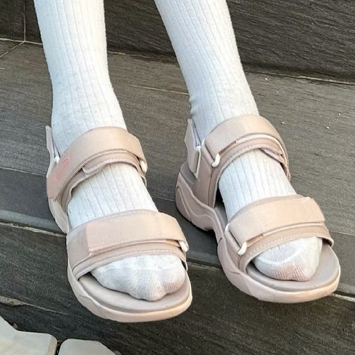Sandal nữ Girly quai thun hồng nâu