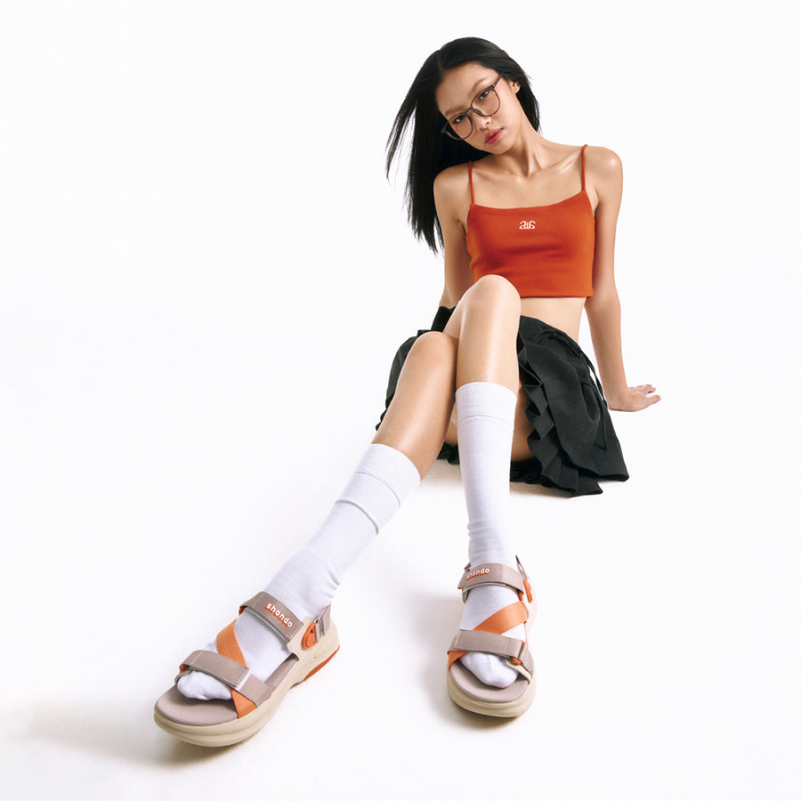 Sandal nữ F8B quai xoay nâu be cam