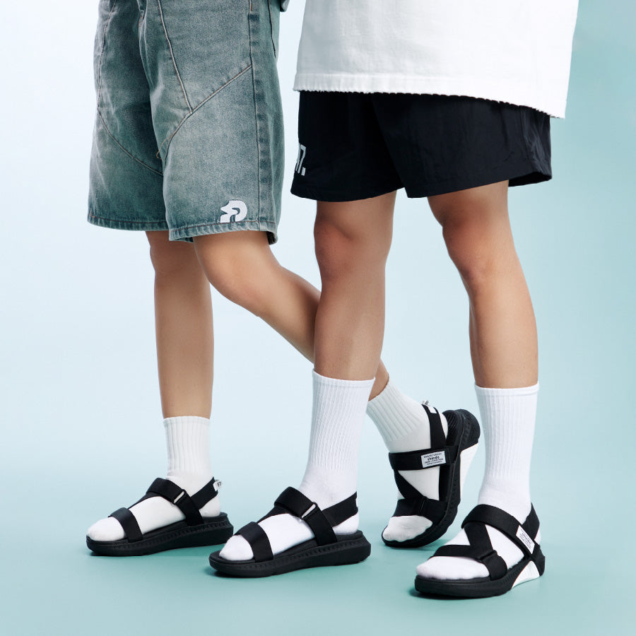 Sandals F7 Racing đế đen phối trắng quai đen