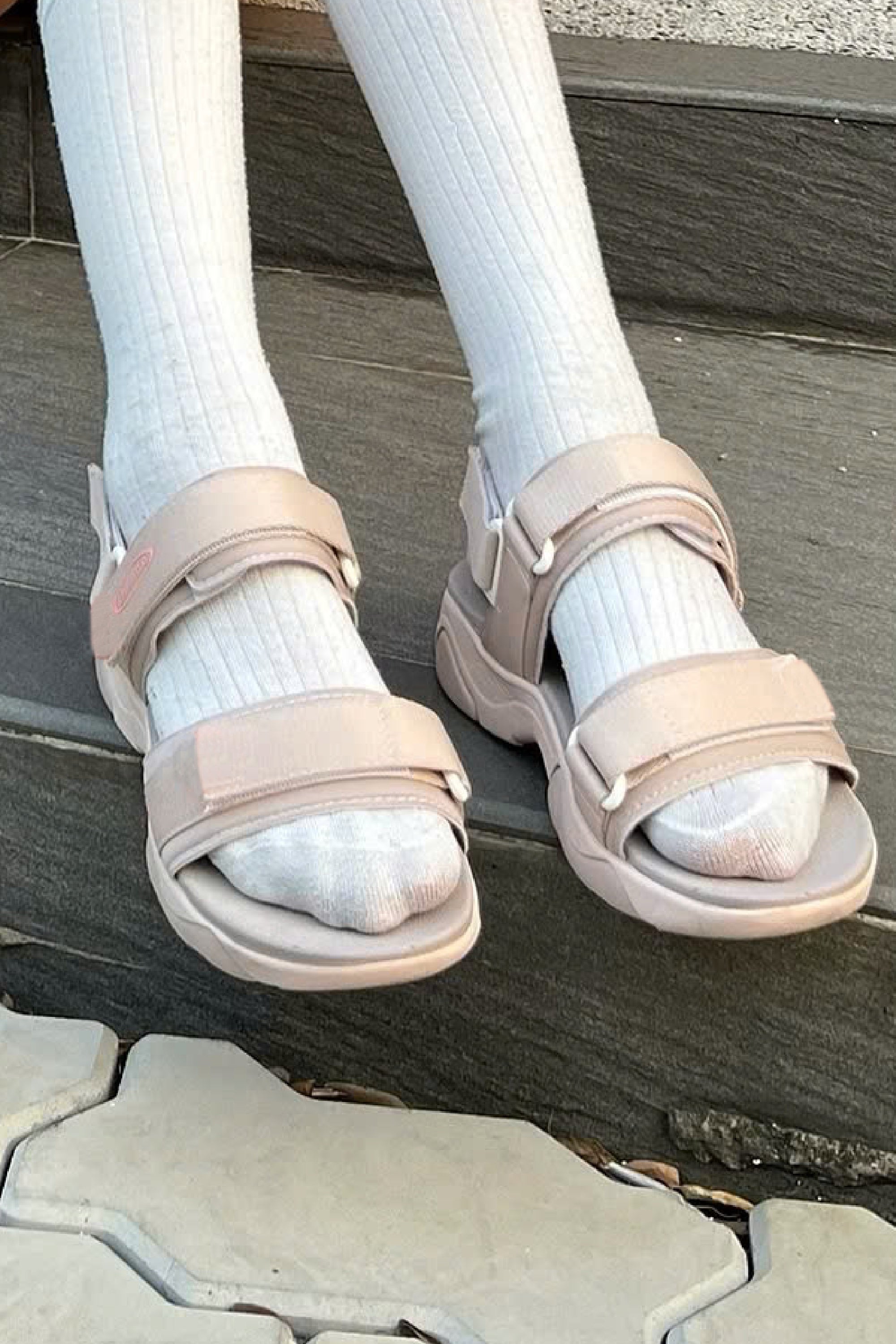 Sandal nữ Girly quai thun hồng nâu