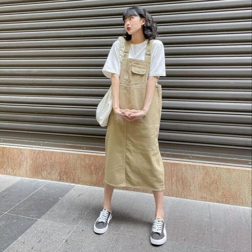 Mặc váy yếm nên mang giày gì