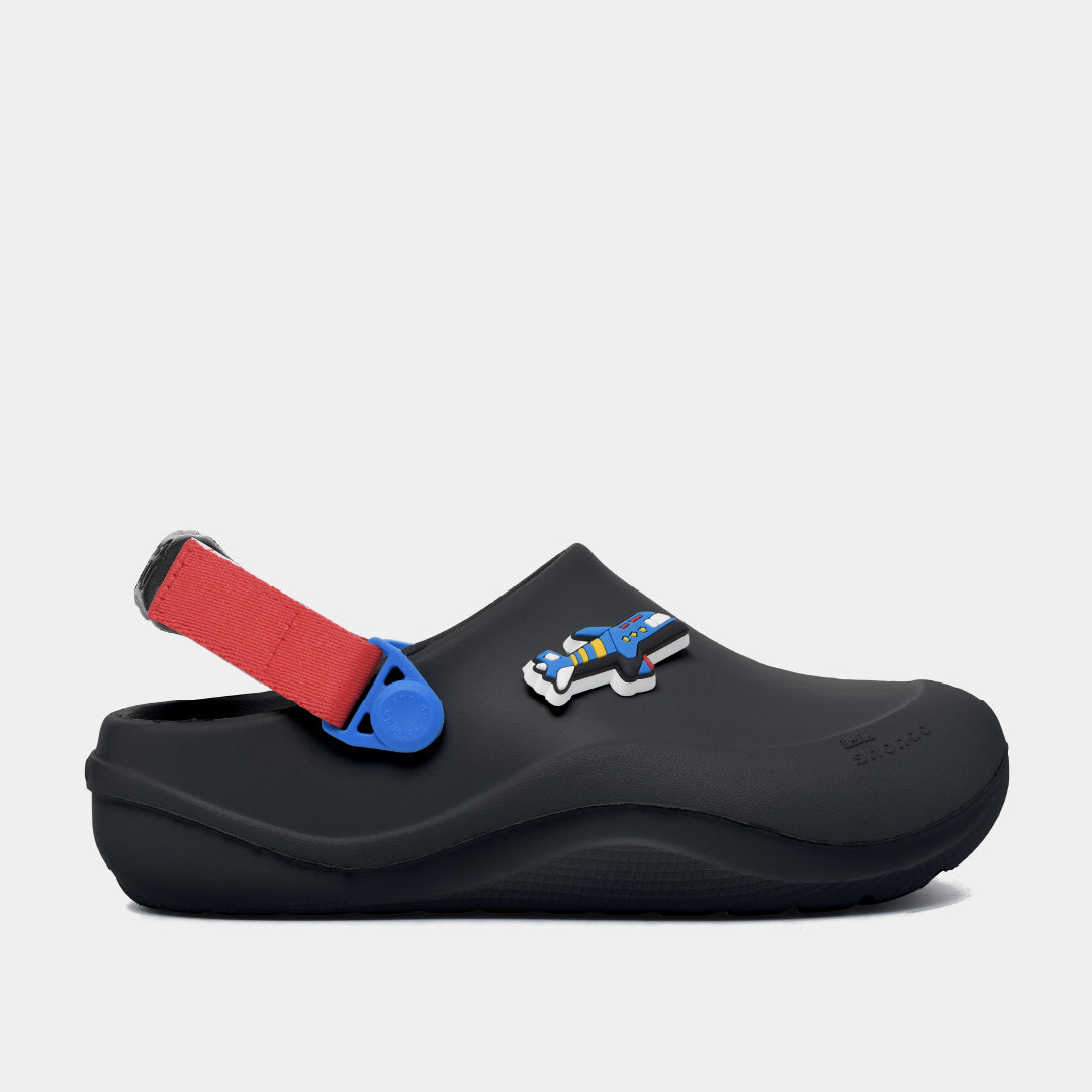 Clog Little Suke bé trai nhựa đúc đen