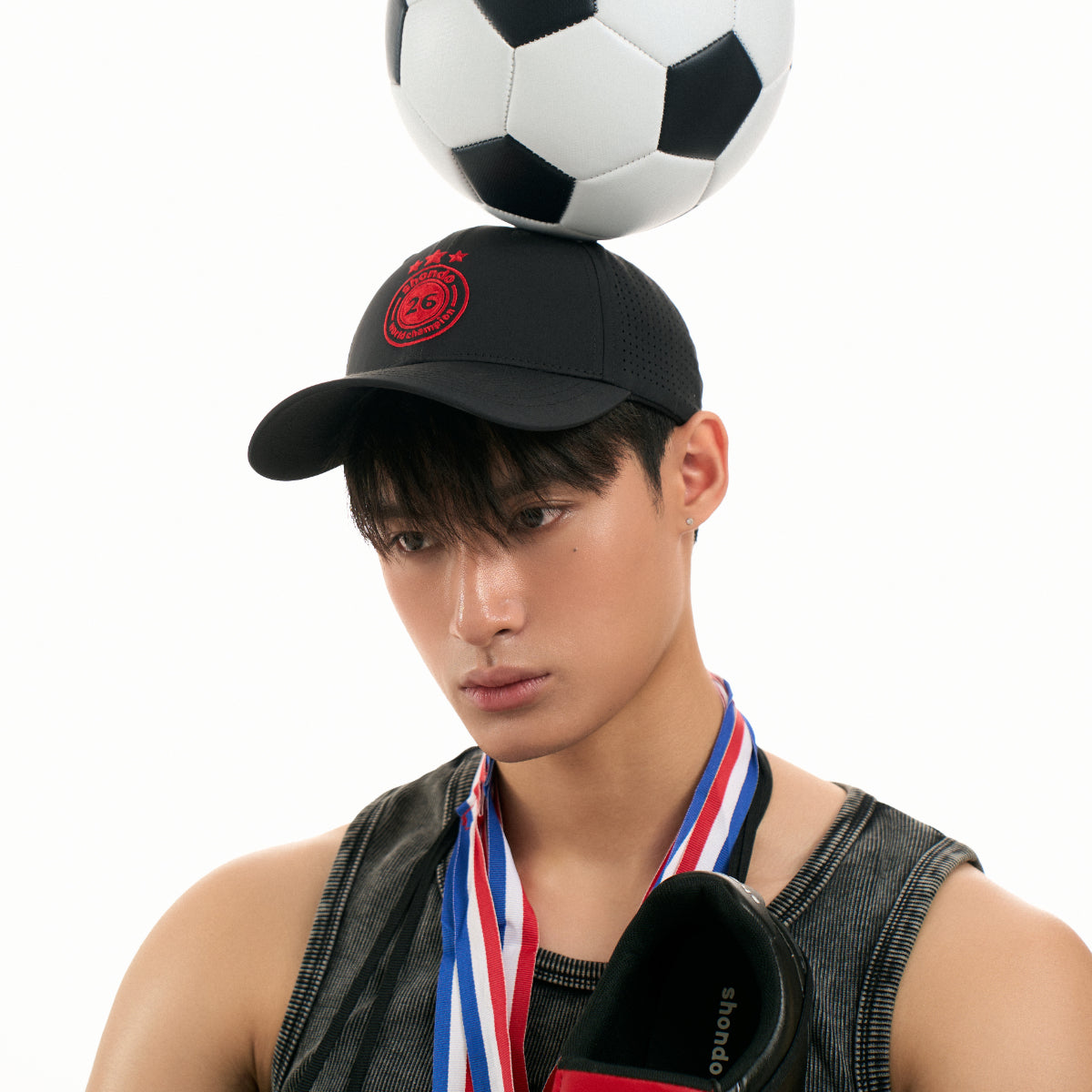 Nón lưỡi trai CHAMPION 26 đen