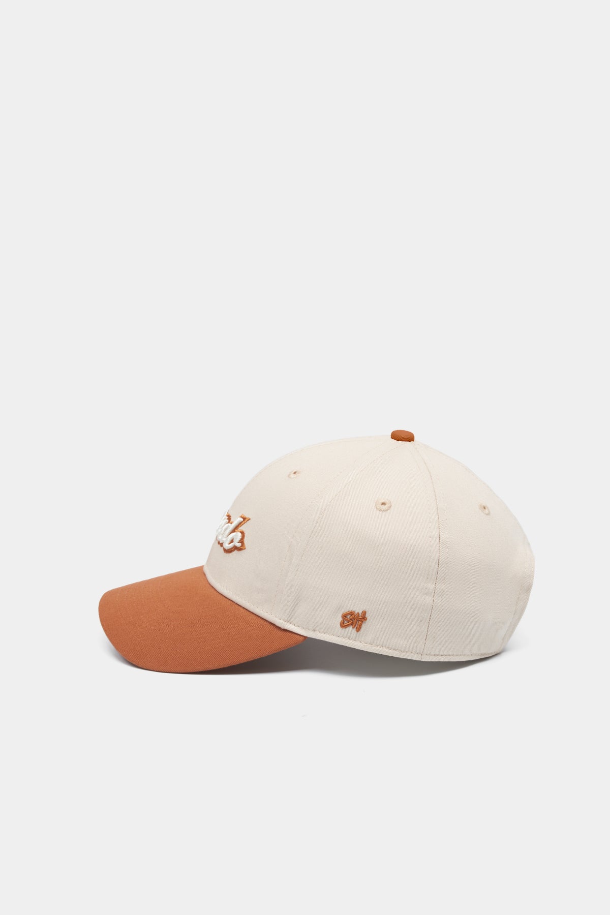 Nón lưỡi trai thêu logo Shondo nâu