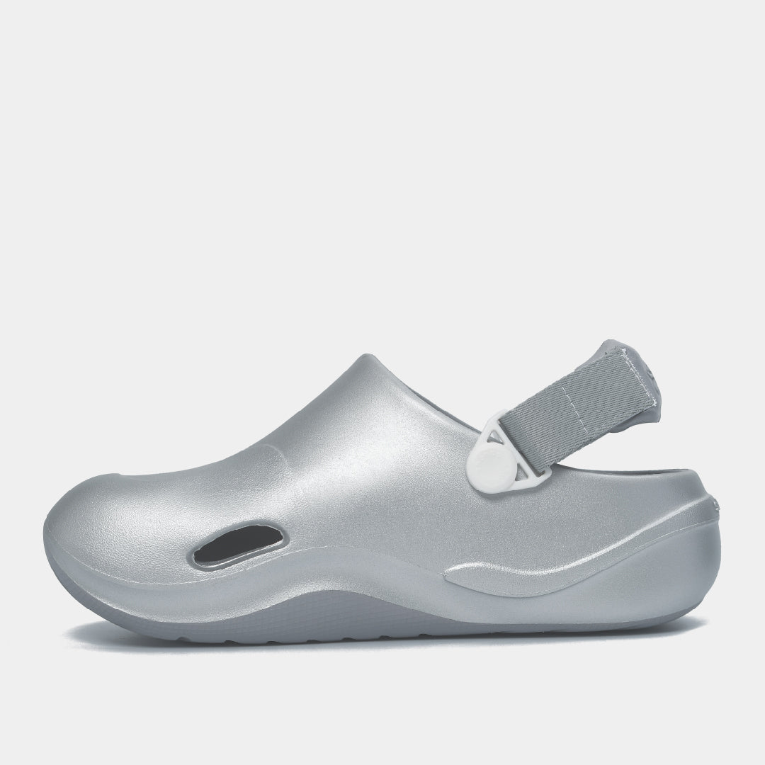 Clog nhựa đúc nữ Suke metallic