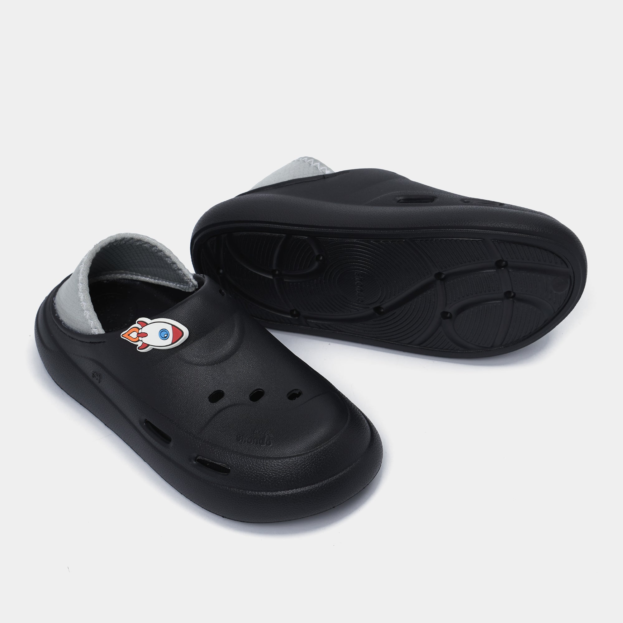 Sneaker bé trai Little C3 Limax không dây đen