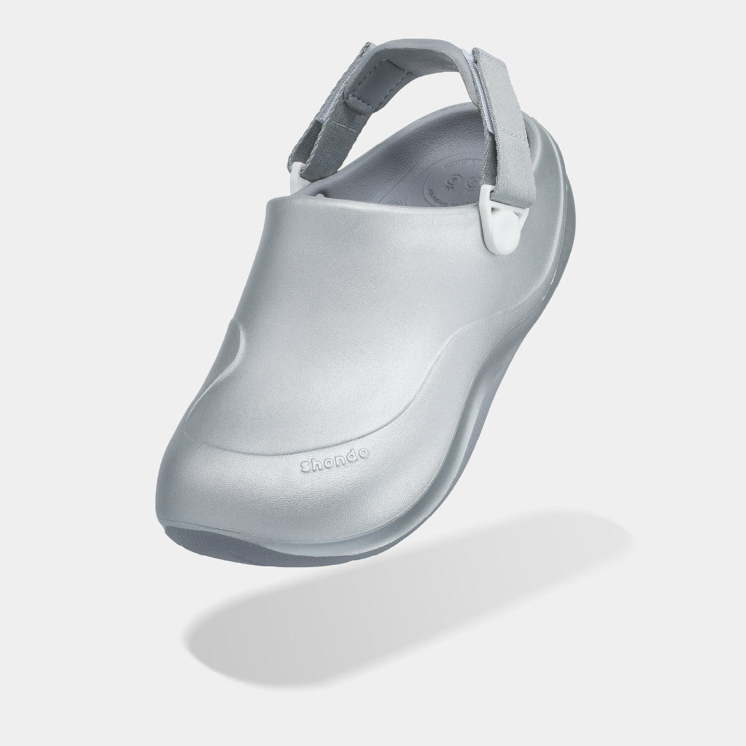 Clog nhựa đúc nữ Suke metallic