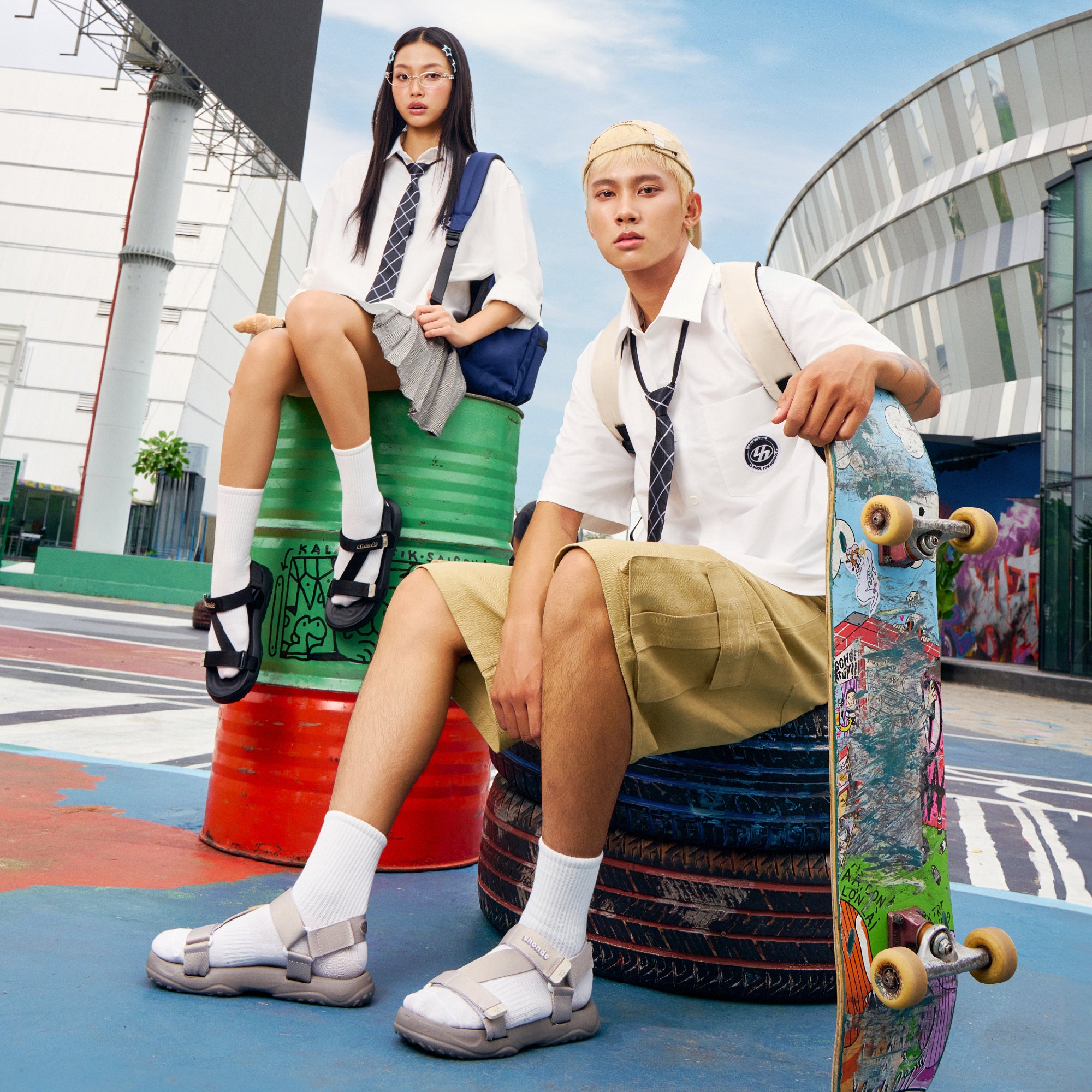 Sandal F11 quai chéo unisex đen