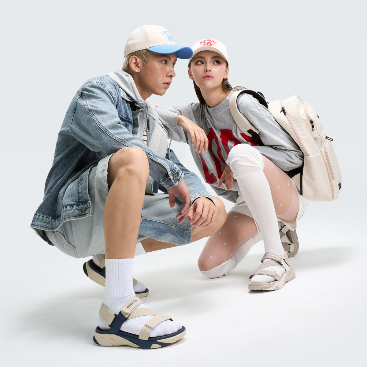 Sandal F8M quai chéo unisex nâu nhạt