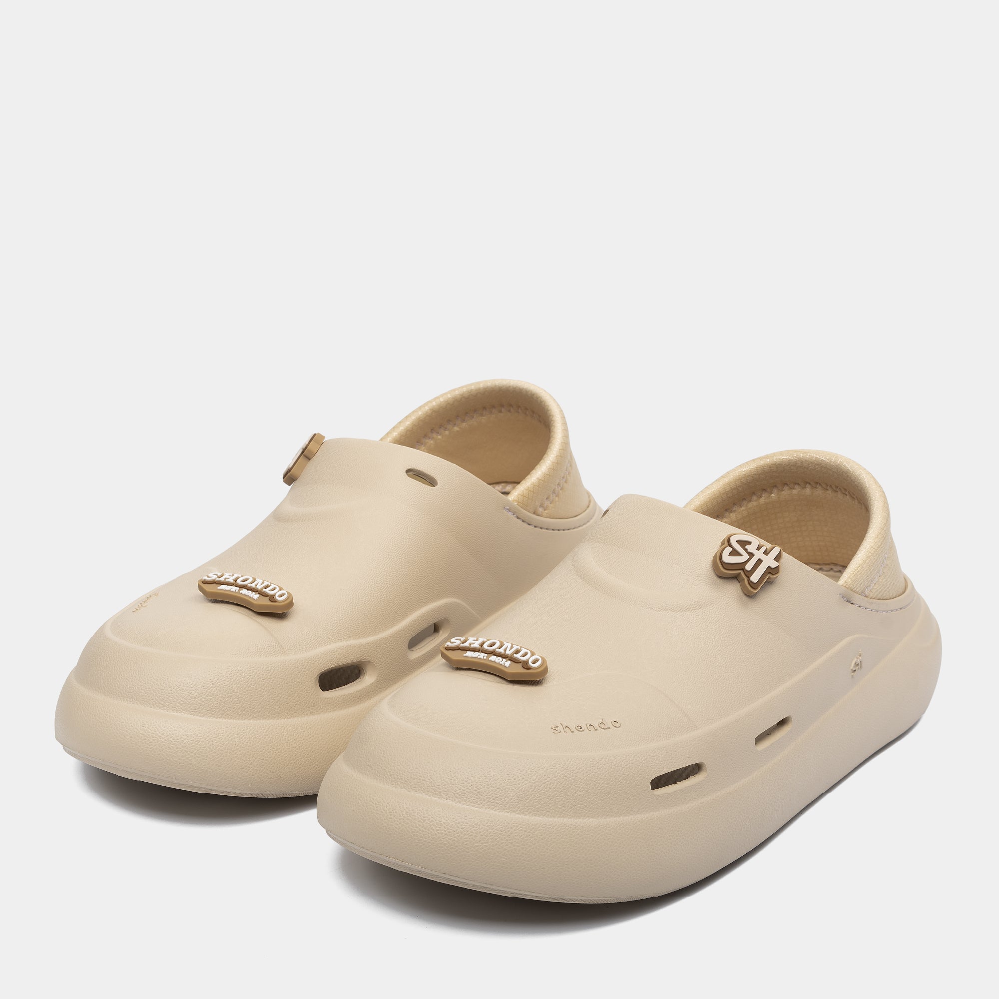 Giày sneaker Class 3 không dây be