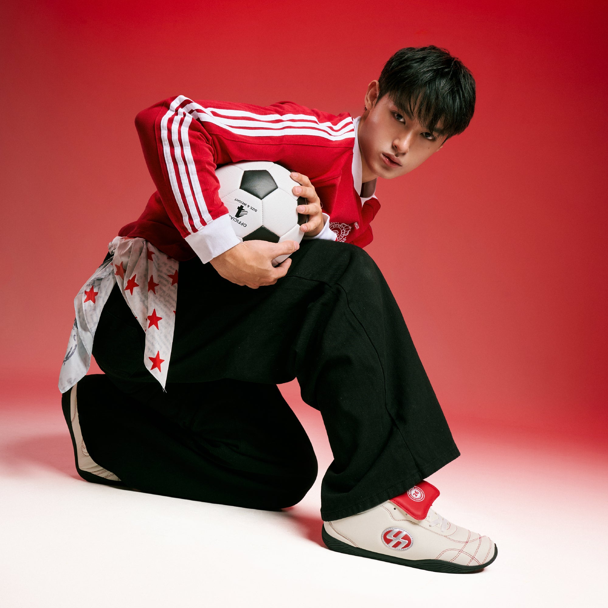 Sneaker Class 7 CHAMPION 26 nam trắng