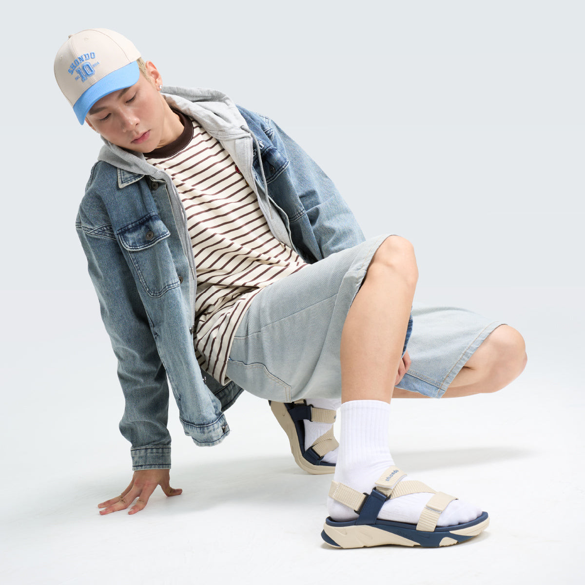 Sandal F8M quai chéo unisex be xanh navy