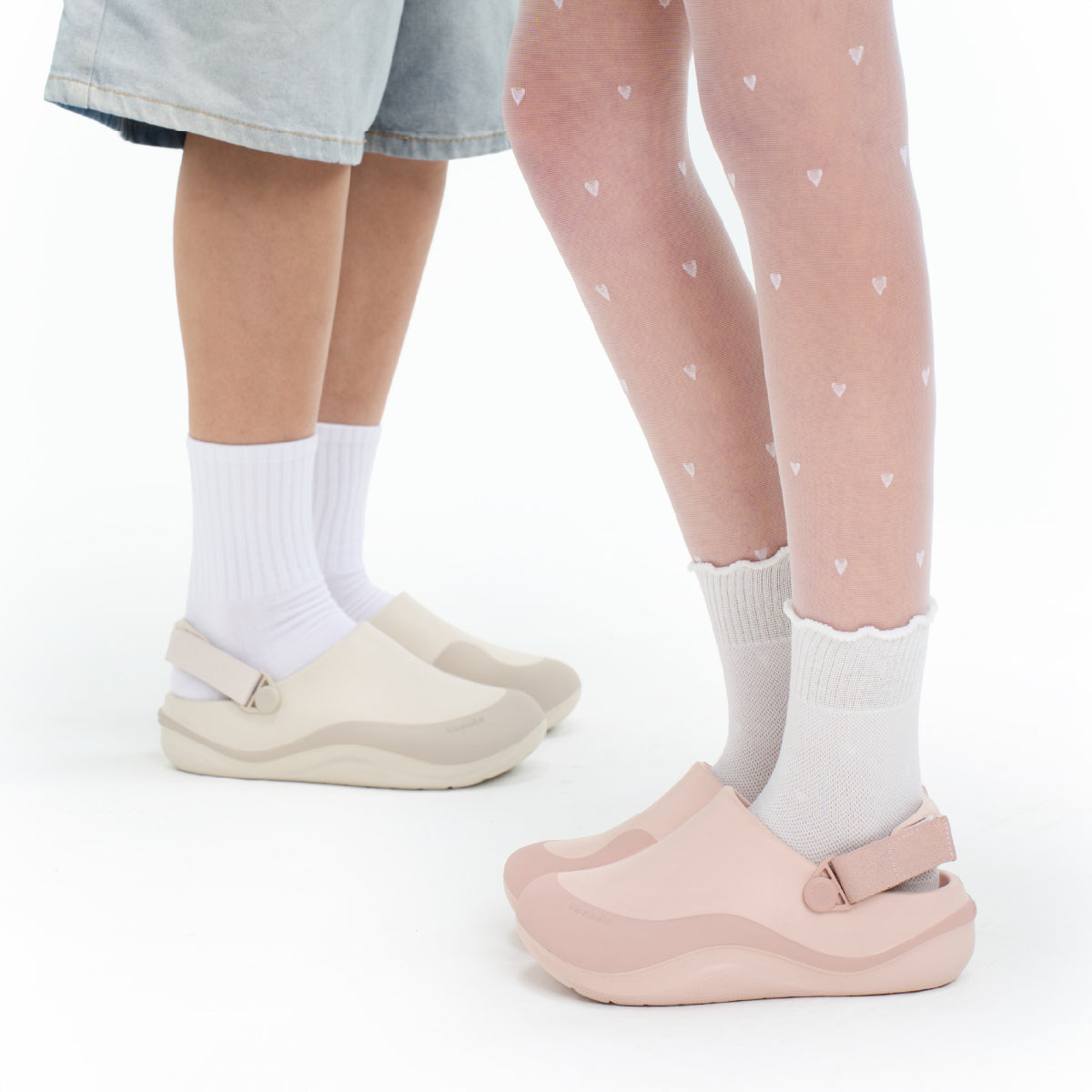 Giày Clog Suke Viền Đế Unisex Hồng