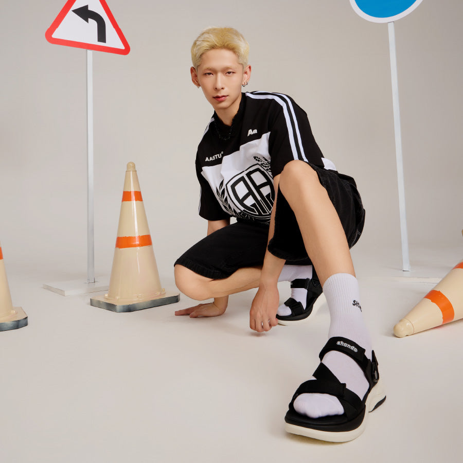 Sandals F8B trắng đen